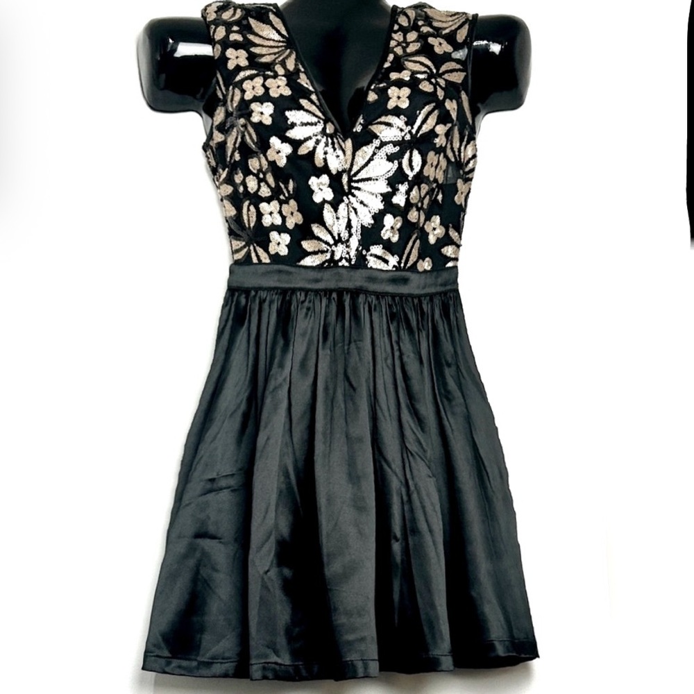 Black and Gold Sparkling Floral Midi Dress